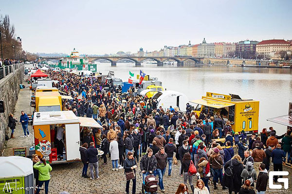 Food truck show Praha 2016